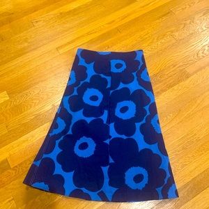 Blue marimekko pienni a line skirt